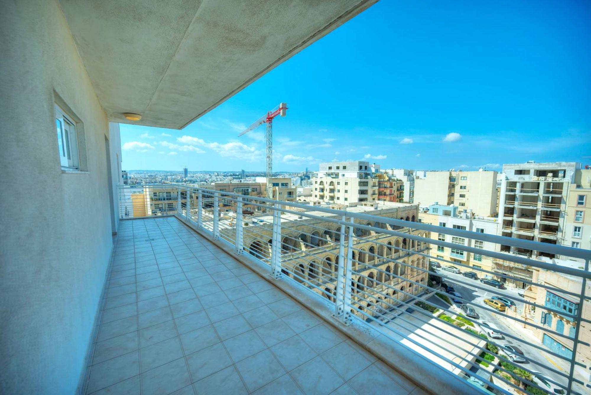 Fort Cambridge Apartments Слима Экстерьер фото